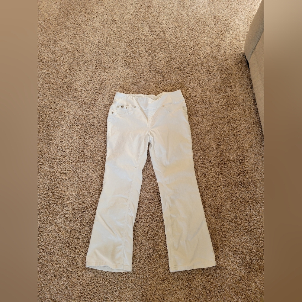 Diane Gilman White Straight Leg Pants
